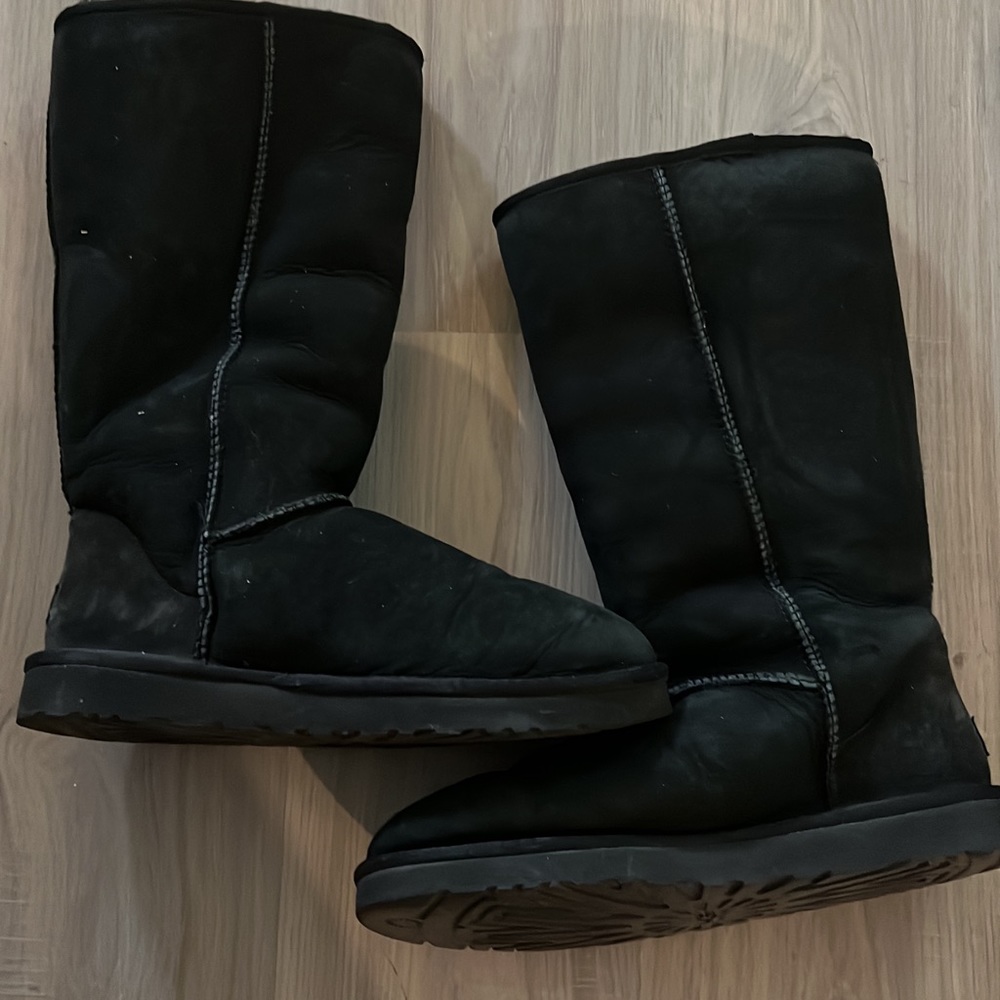 UGG Classic Tall size 10
